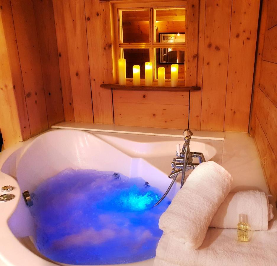 Le Cosy Lodge Le Bourg-dʼOisans Extérieur photo