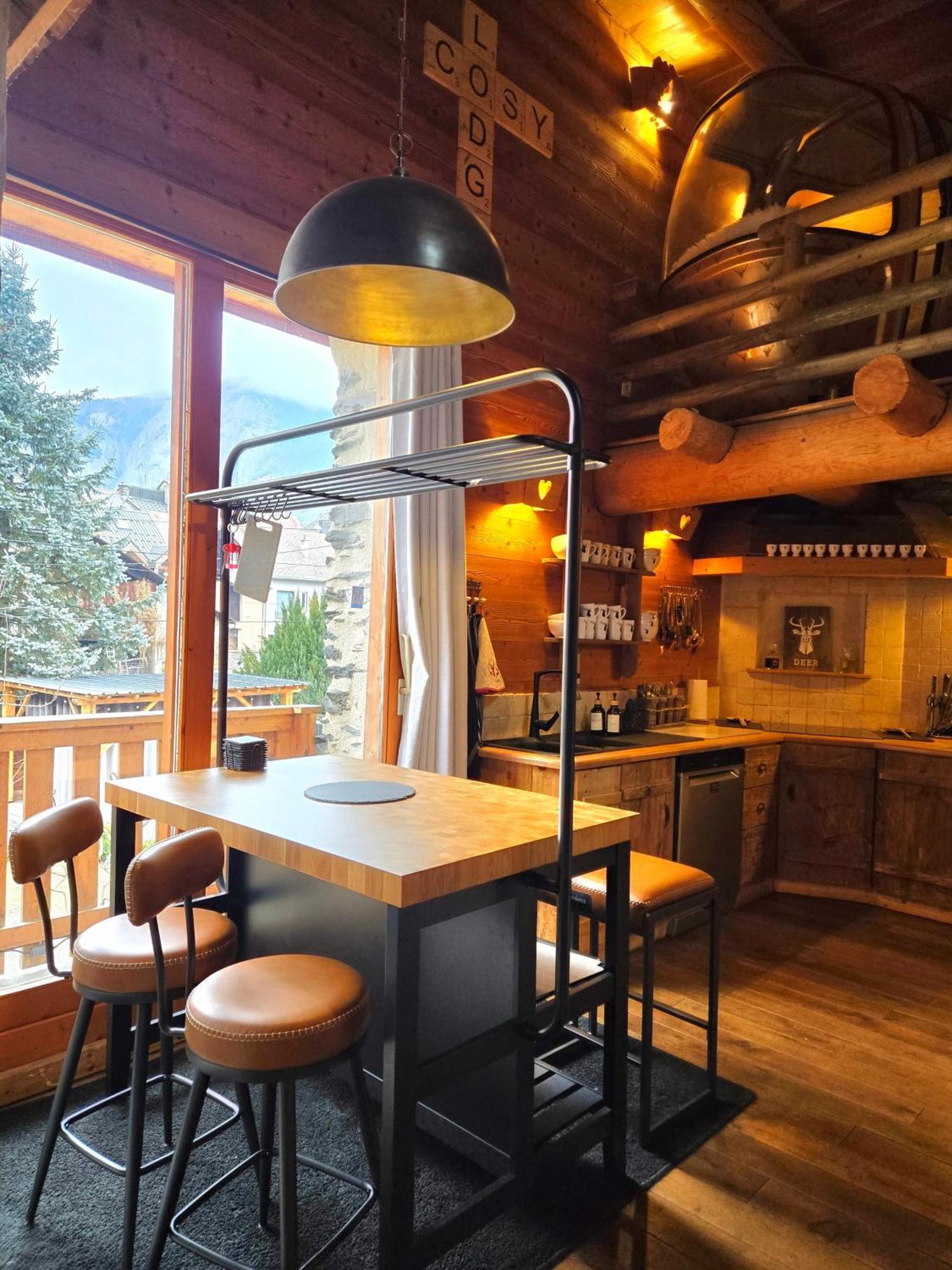 Le Cosy Lodge Le Bourg-dʼOisans Extérieur photo